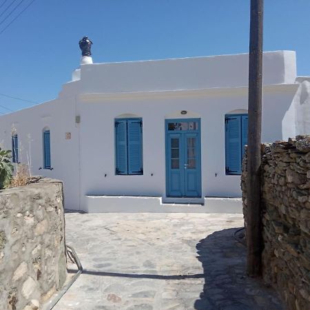 Villa Kafenes House Αναπαλαιώμενο Παραδοσιακό Σπίτι Artemonas Exterior foto